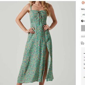 ASTR the Label Elsie Floral Midi Dress (Size M)